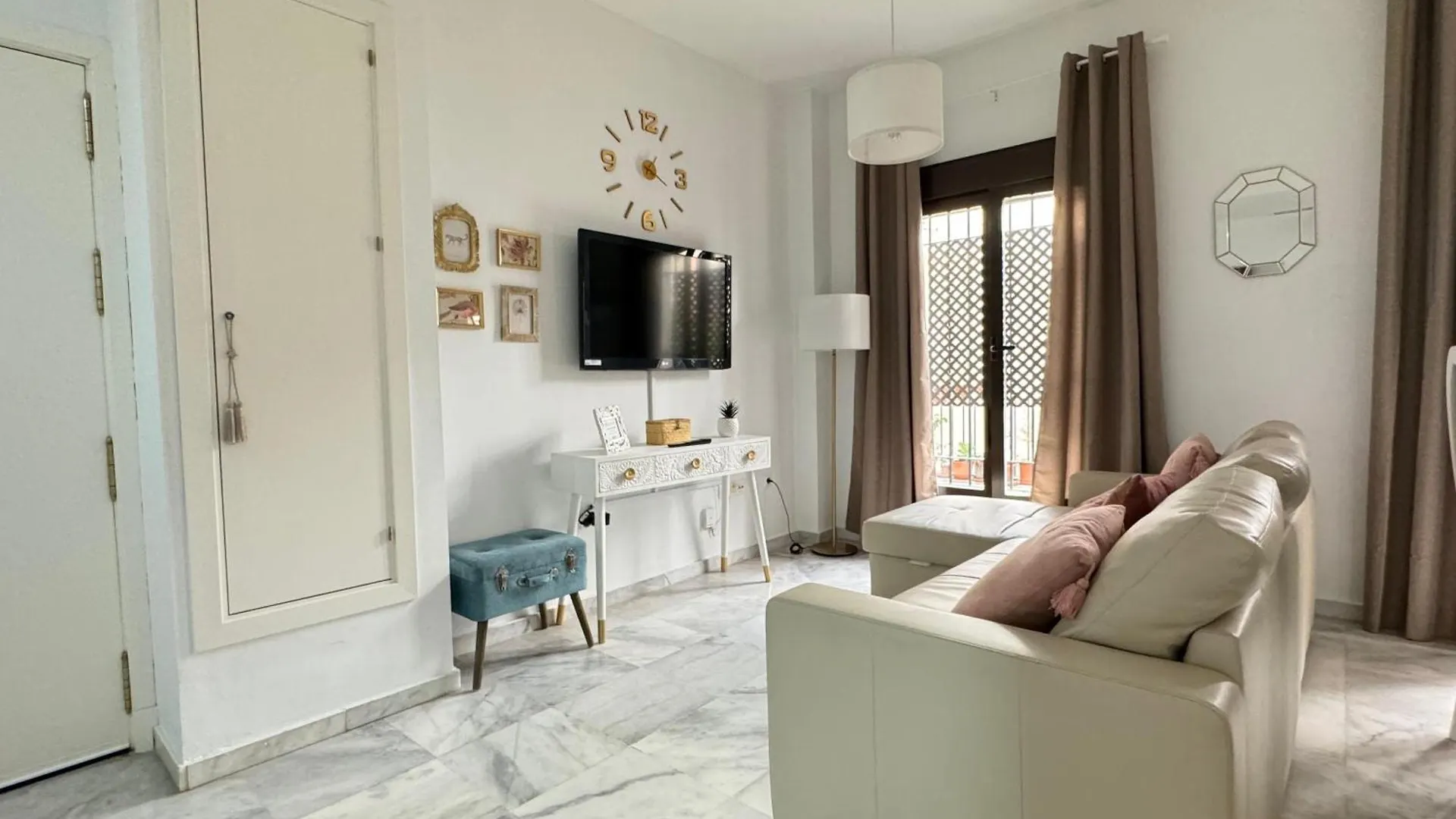 Apartment Apartamento Vive Jerez Centro Jerez de la Frontera Spain